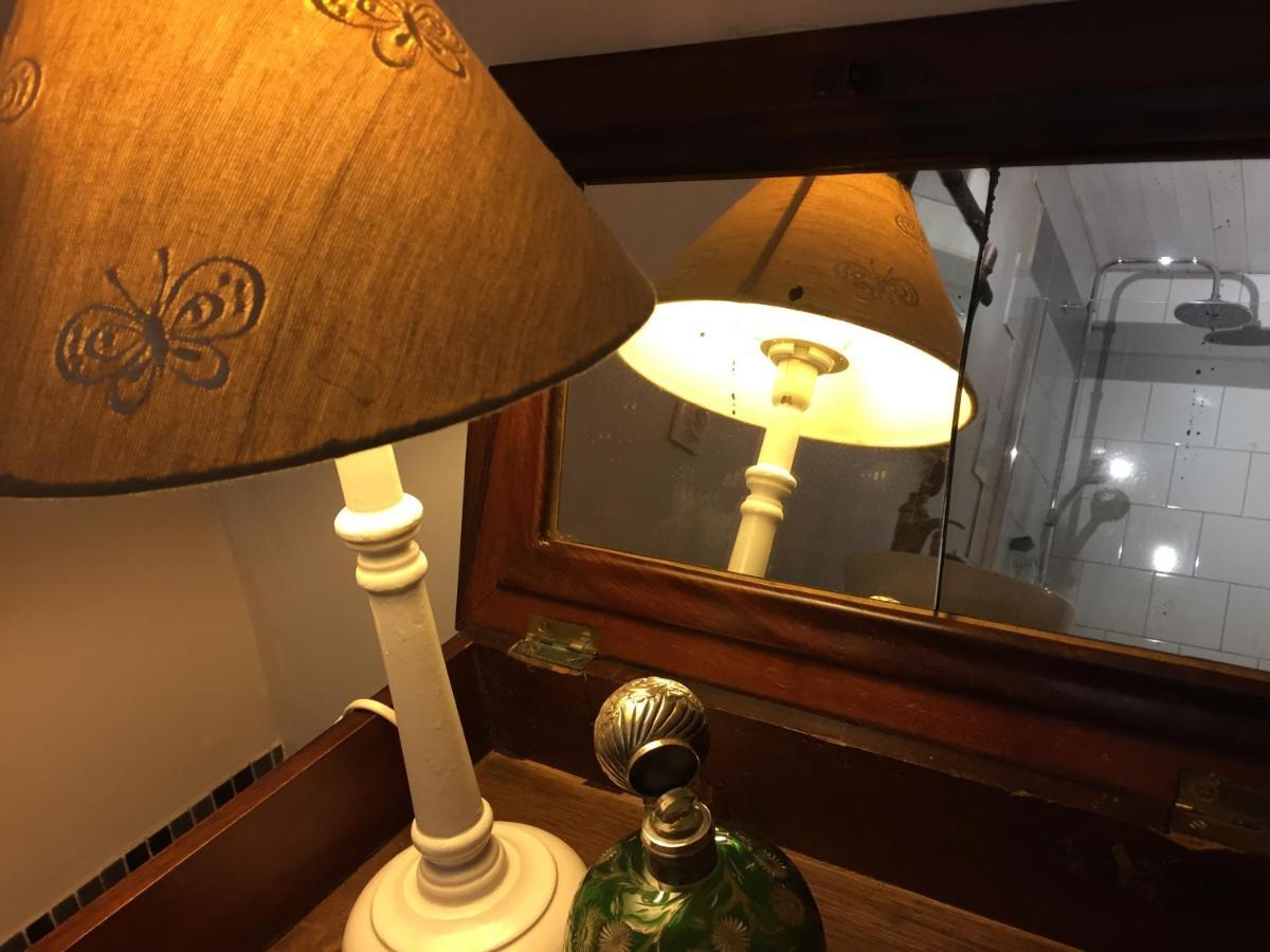 Le Chateau De Bressey & Son Orangerie Bagian luar foto