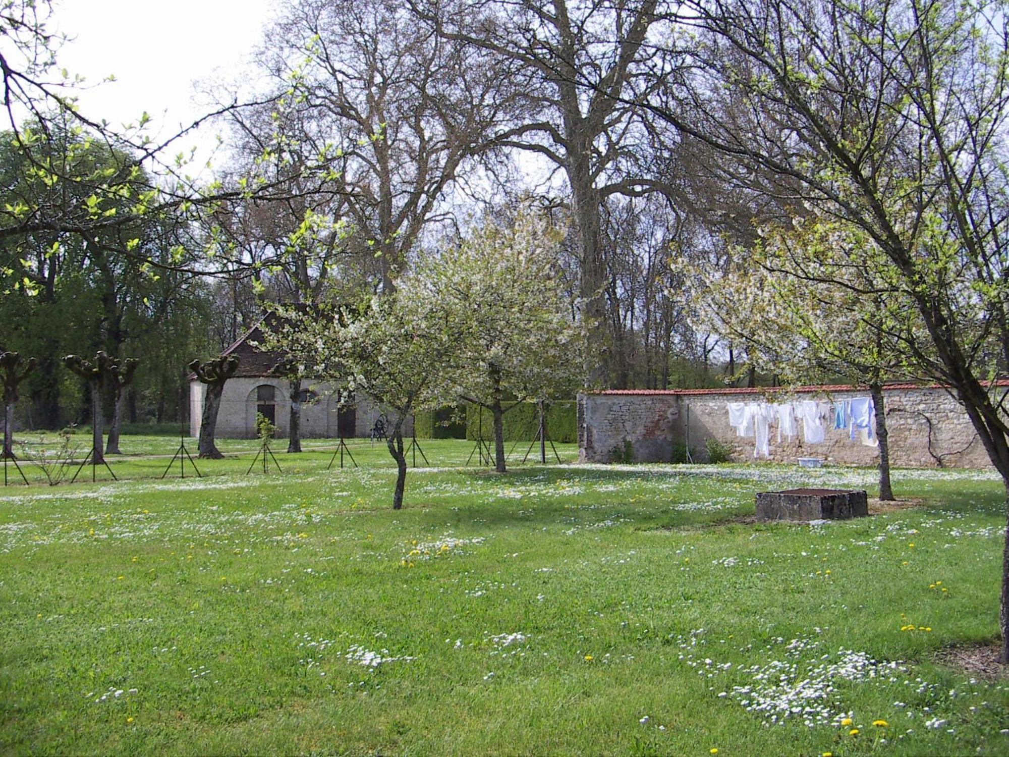 Le Chateau De Bressey & Son Orangerie Bagian luar foto
