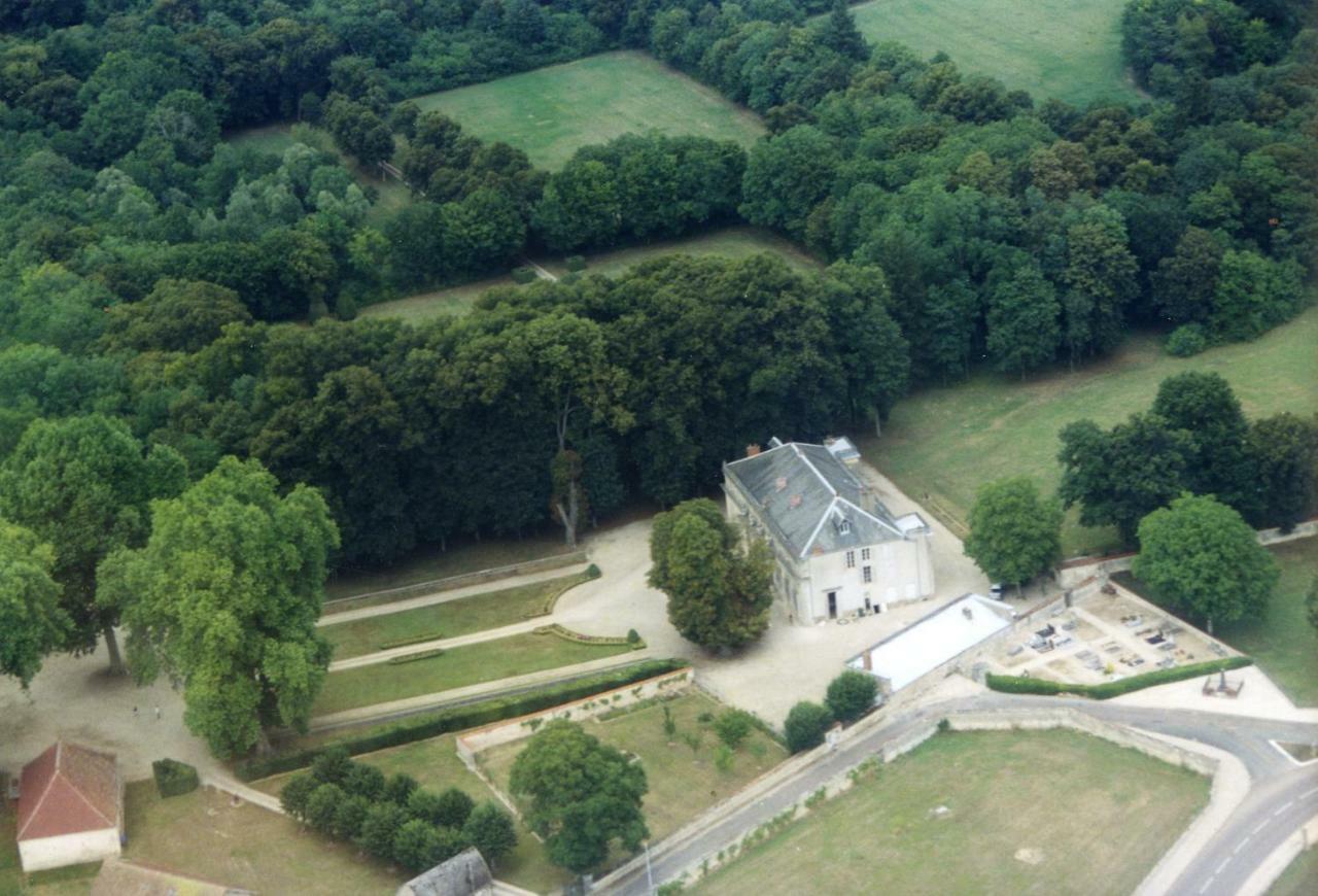 Le Chateau De Bressey & Son Orangerie Bagian luar foto